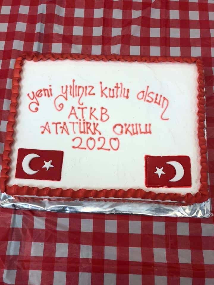 ATKB Atatürk Okulu Öğrencileri Yeni Yılı Kutladı