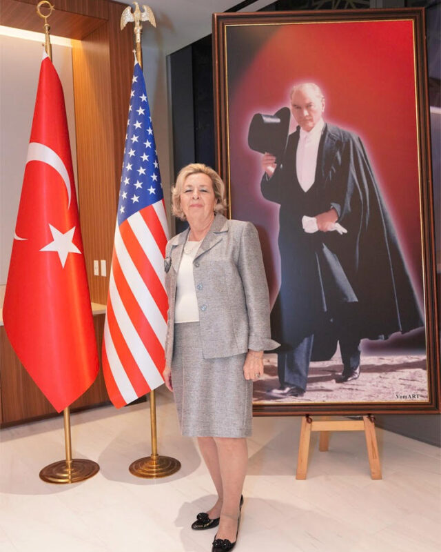 Olcay Seçilmiş